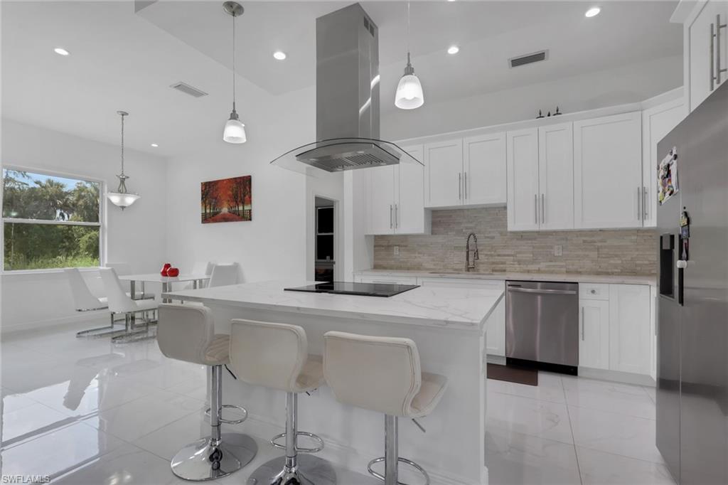 Kitchen with island